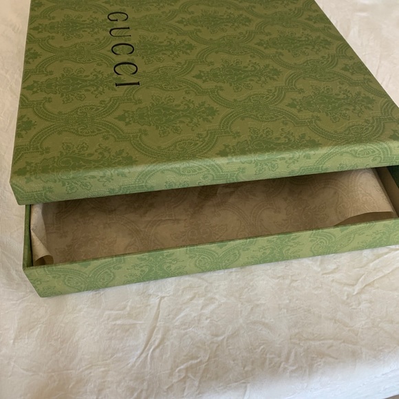 Gucci Accessories Gucci Empty Box With Tissues And Ribbons Poshmark